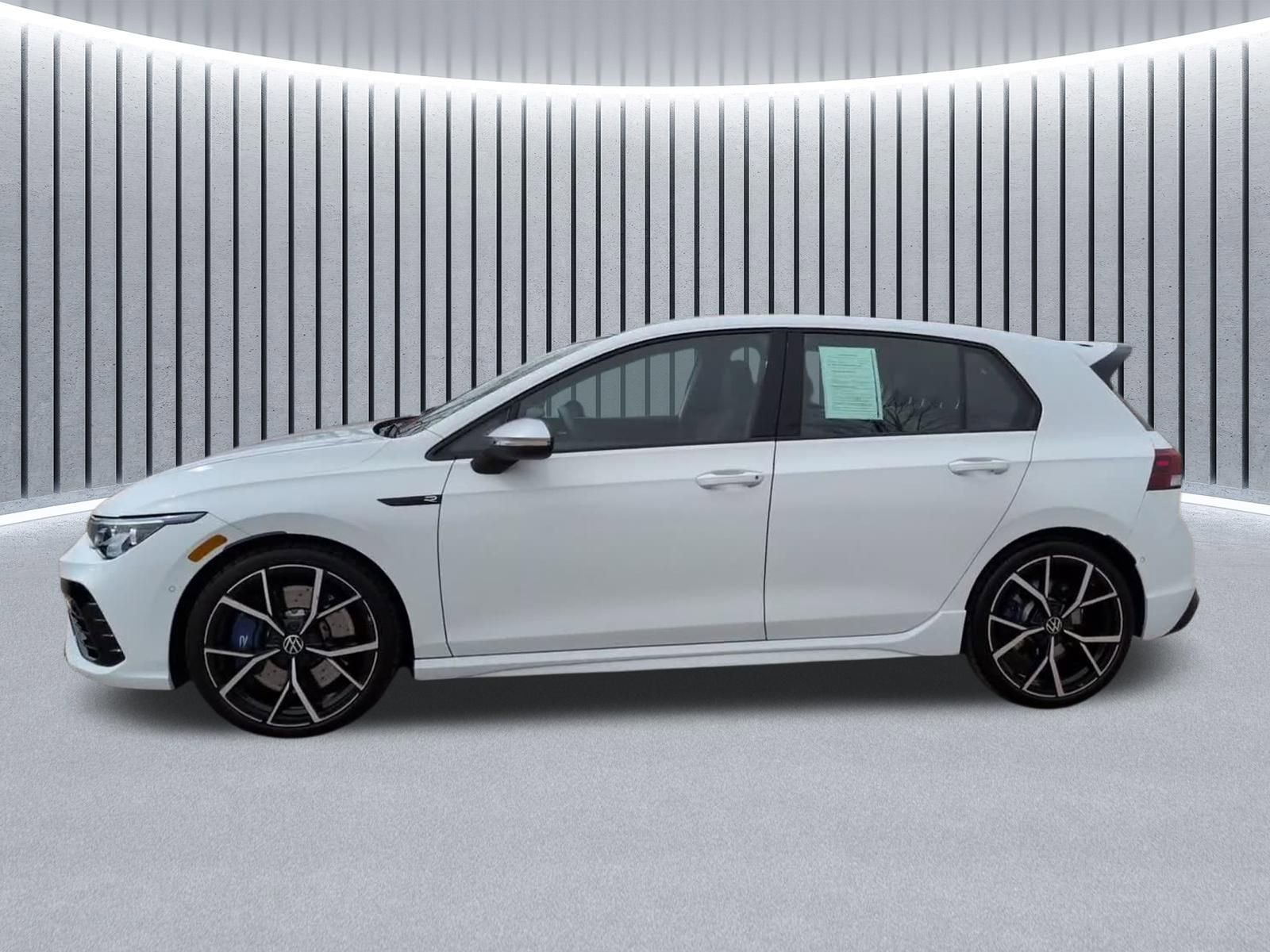 Used 2024 Volkswagen Golf R image 16