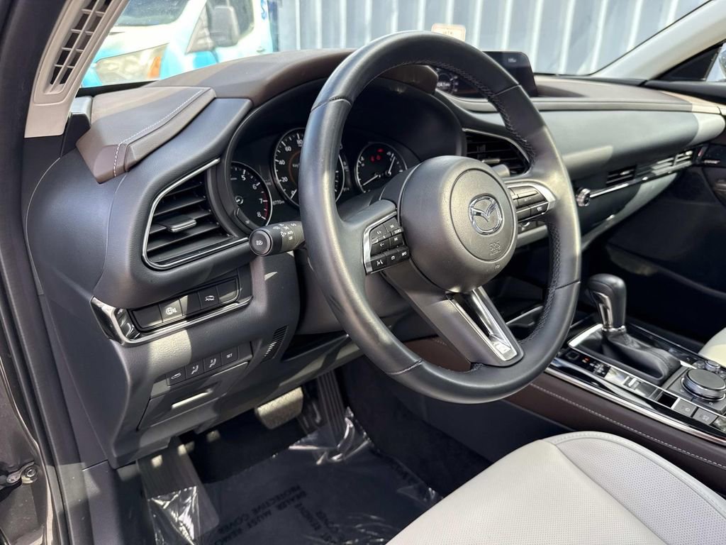 Certified 2025 MAZDA CX-30 AWD 2.5 S w/ Premium Package image 27
