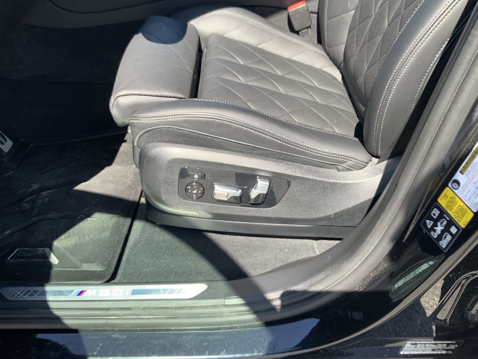 Used 2024 BMW X5 M60i AWD/4WD image 14