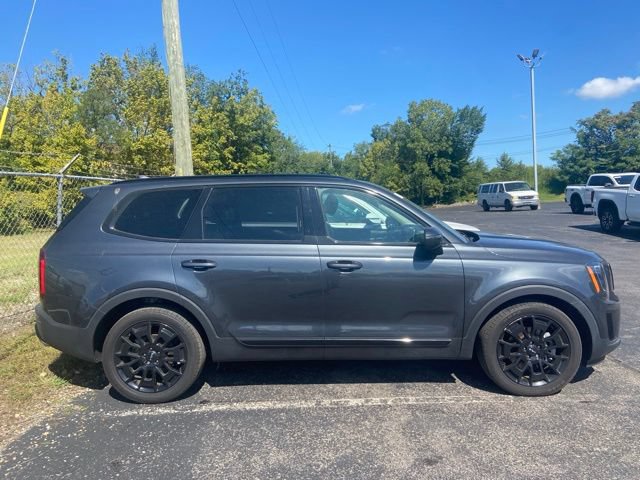 Used 2022 Kia Telluride EX w/ EX Premium Package AWD/4WD image 4
