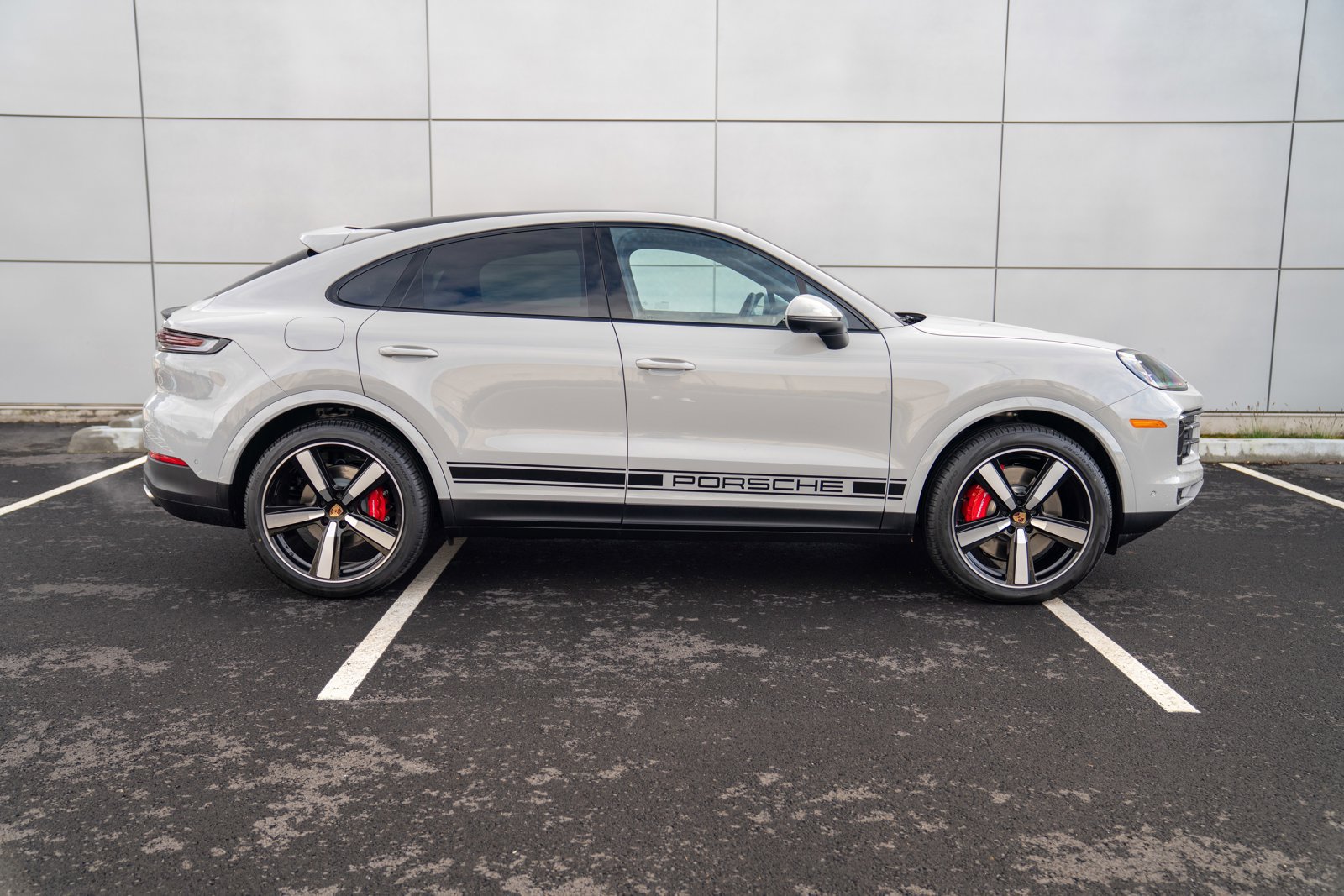 New 2026 Porsche Cayenne S AWD/4WD image 8