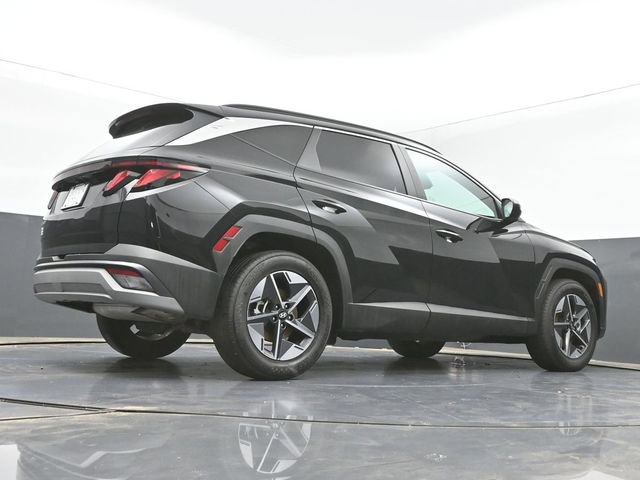 Used 2025 Hyundai Tucson SEL FWD image 42