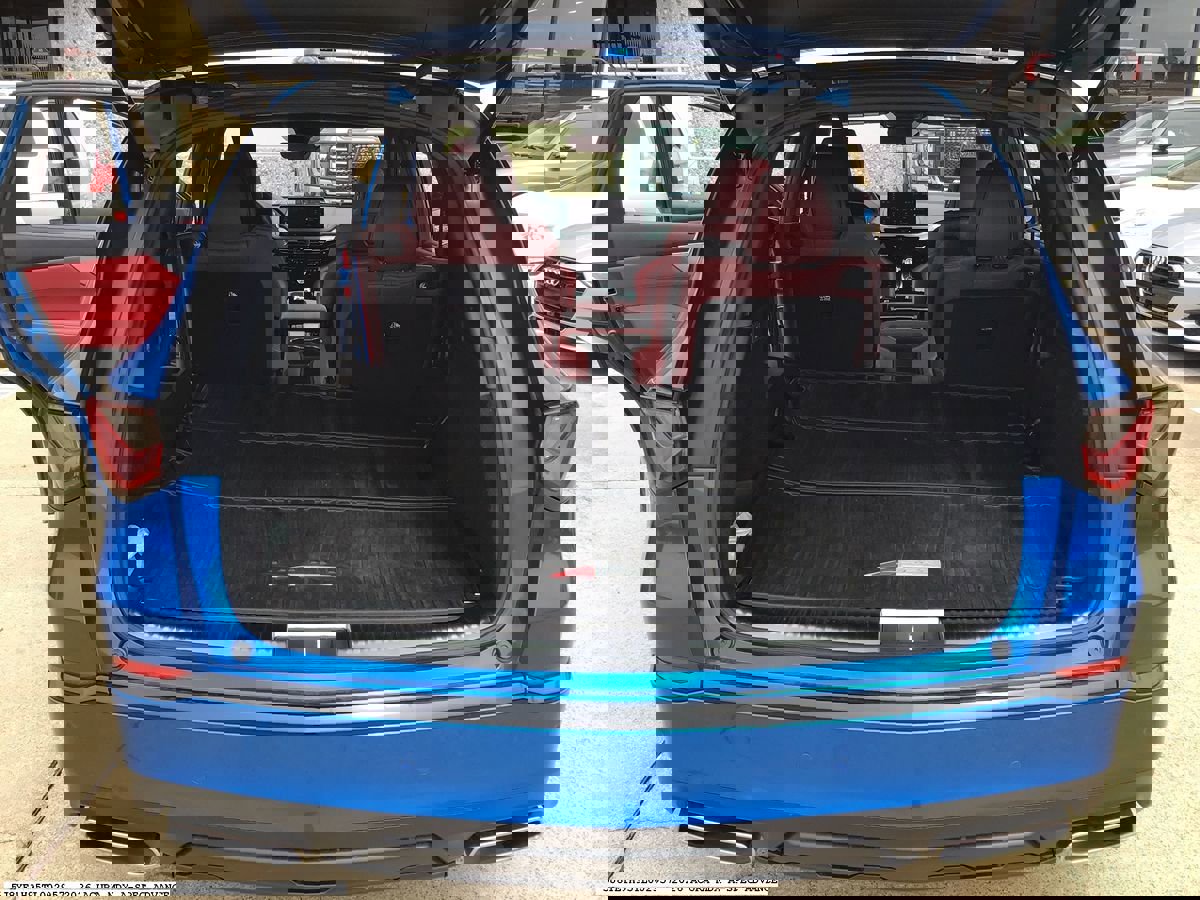 Used 2026 Acura MDX A-Spec image 18