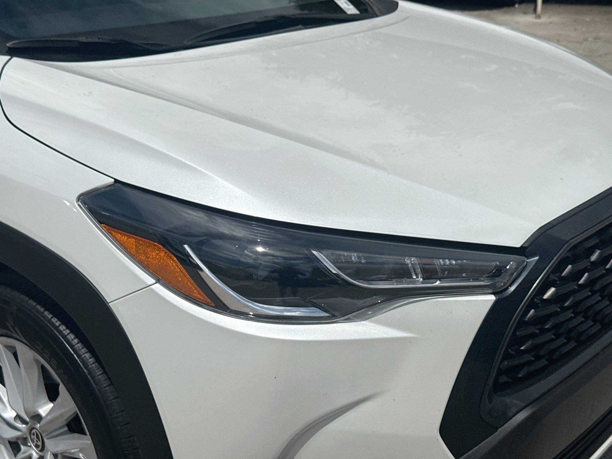 Used 2024 Toyota Corolla Cross LE w/ Moonroof Package FWD image 32