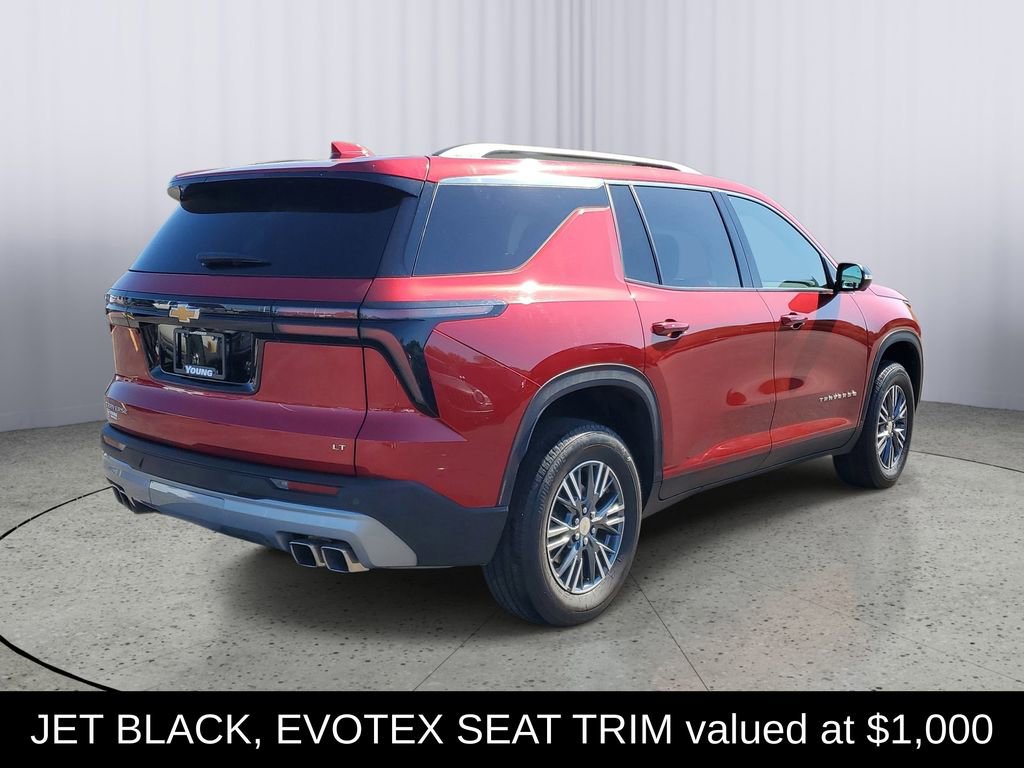 Used 2024 Chevrolet Traverse LT w/ LPO, Floor Liner Package FWD image 3