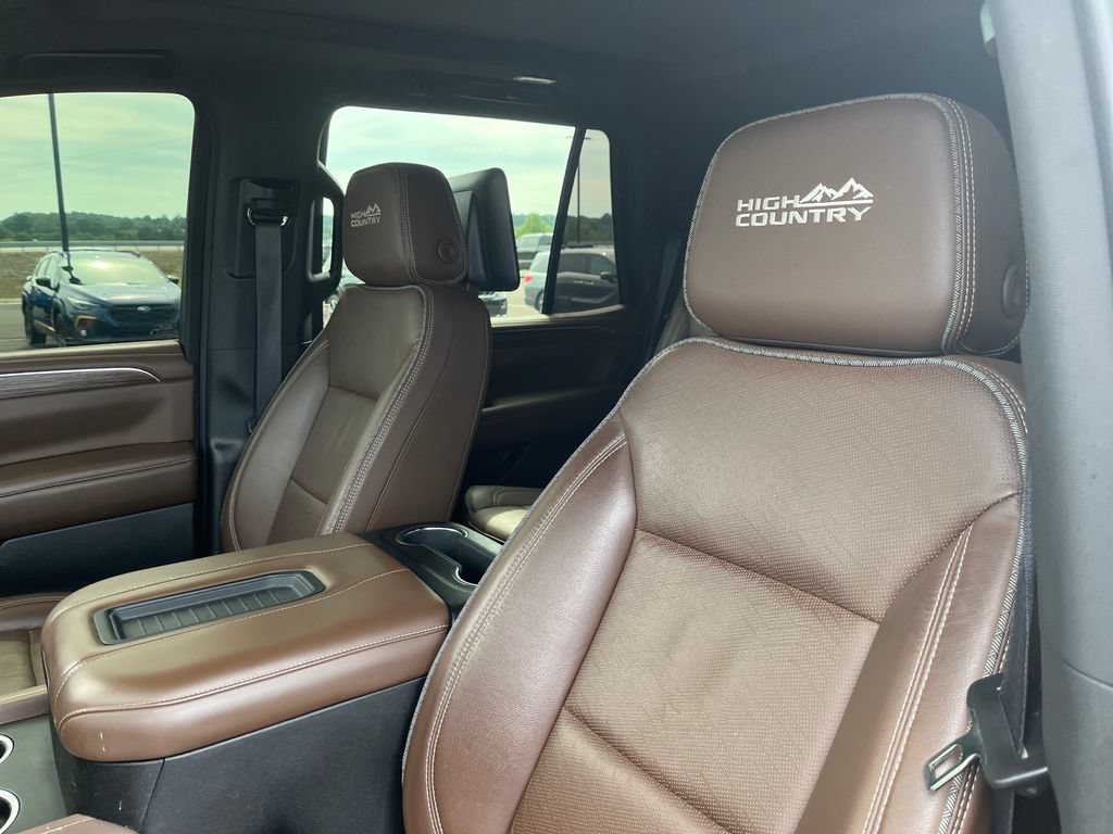 Used 2021 Chevrolet Tahoe High Country AWD/4WD image 12