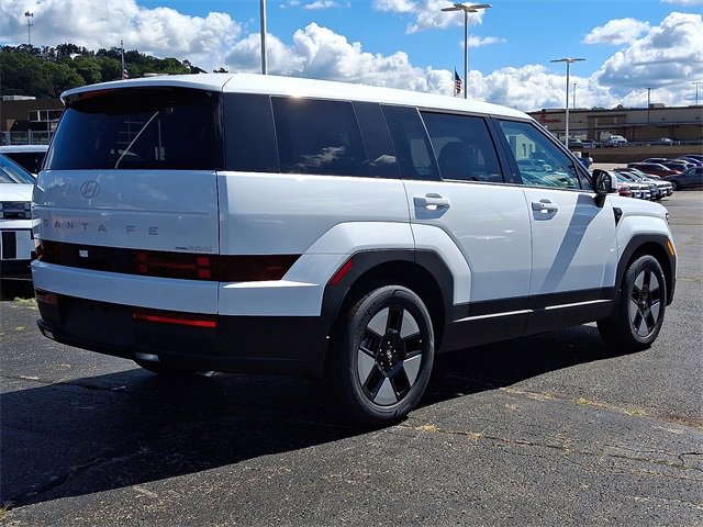 New 2026 Hyundai Santa Fe SE image 4