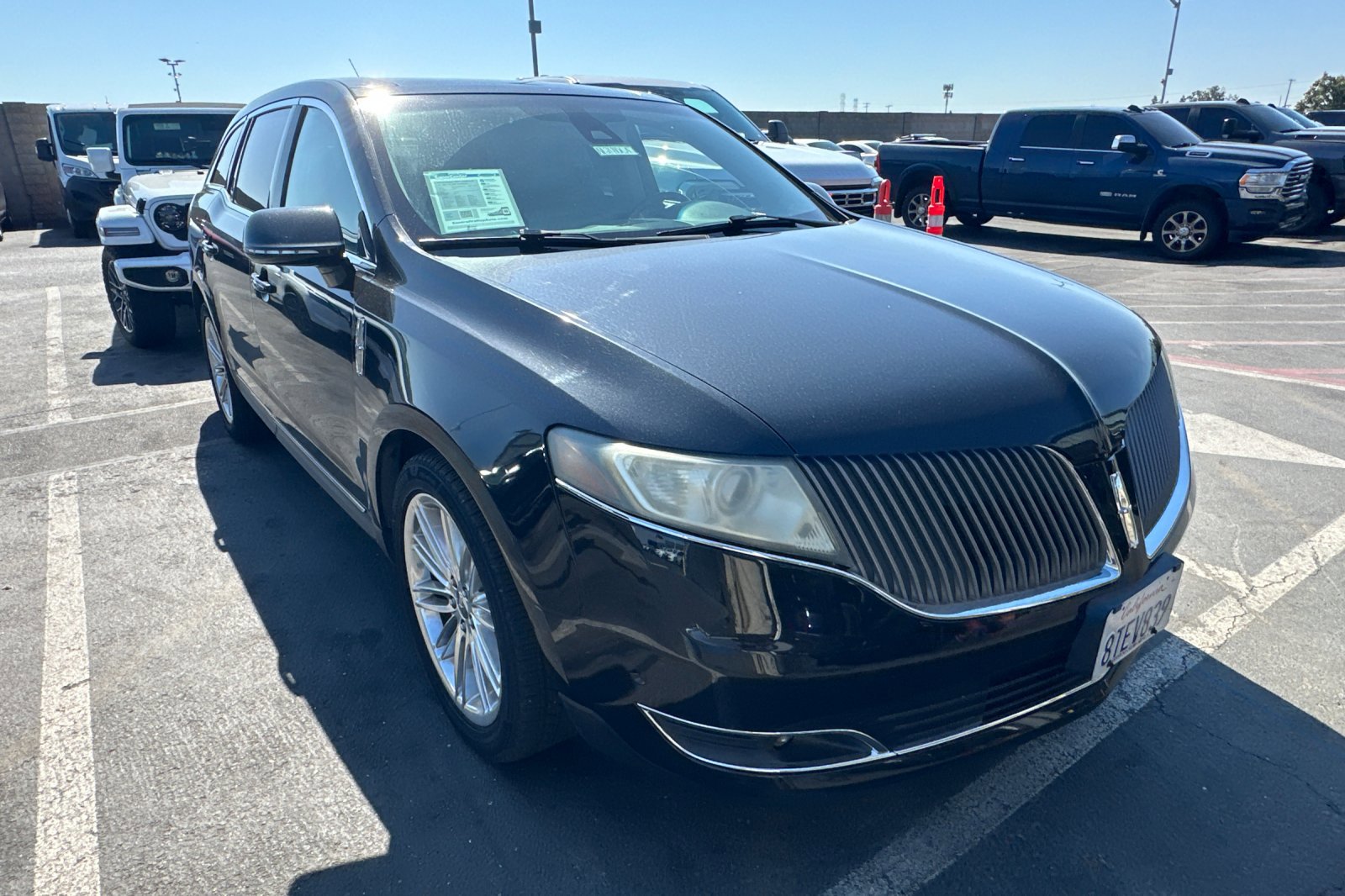 Used 2014 Lincoln MKT AWD w/ Equipment Group 201A image 2
