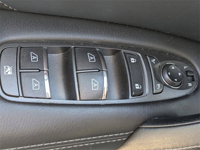 Used 2024 INFINITI QX80 Luxe image 12