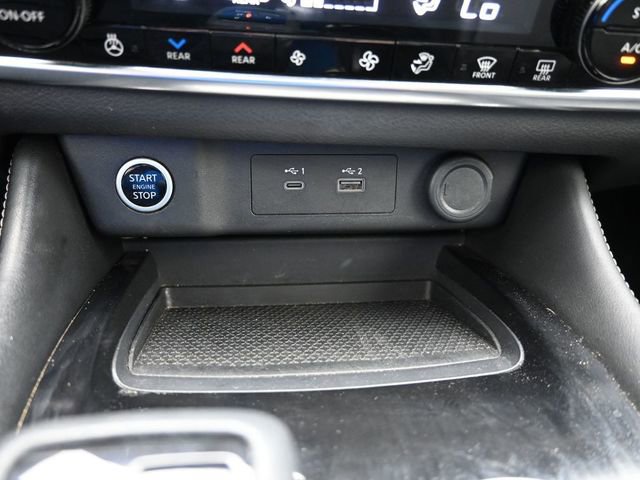 Used 2023 Nissan Rogue SL w/ SL Premium Package image 43