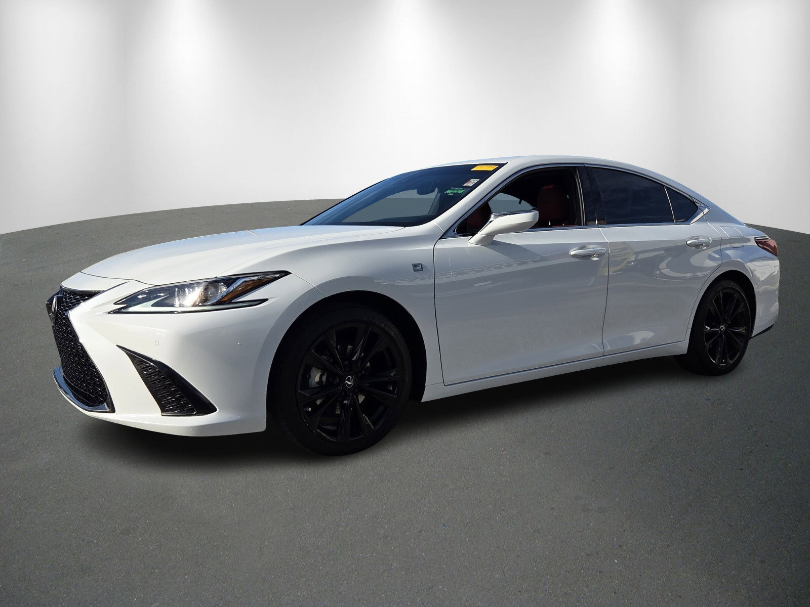 Used 2023 Lexus ES 350 F Sport w/ Accessory Package (Z2) image 3