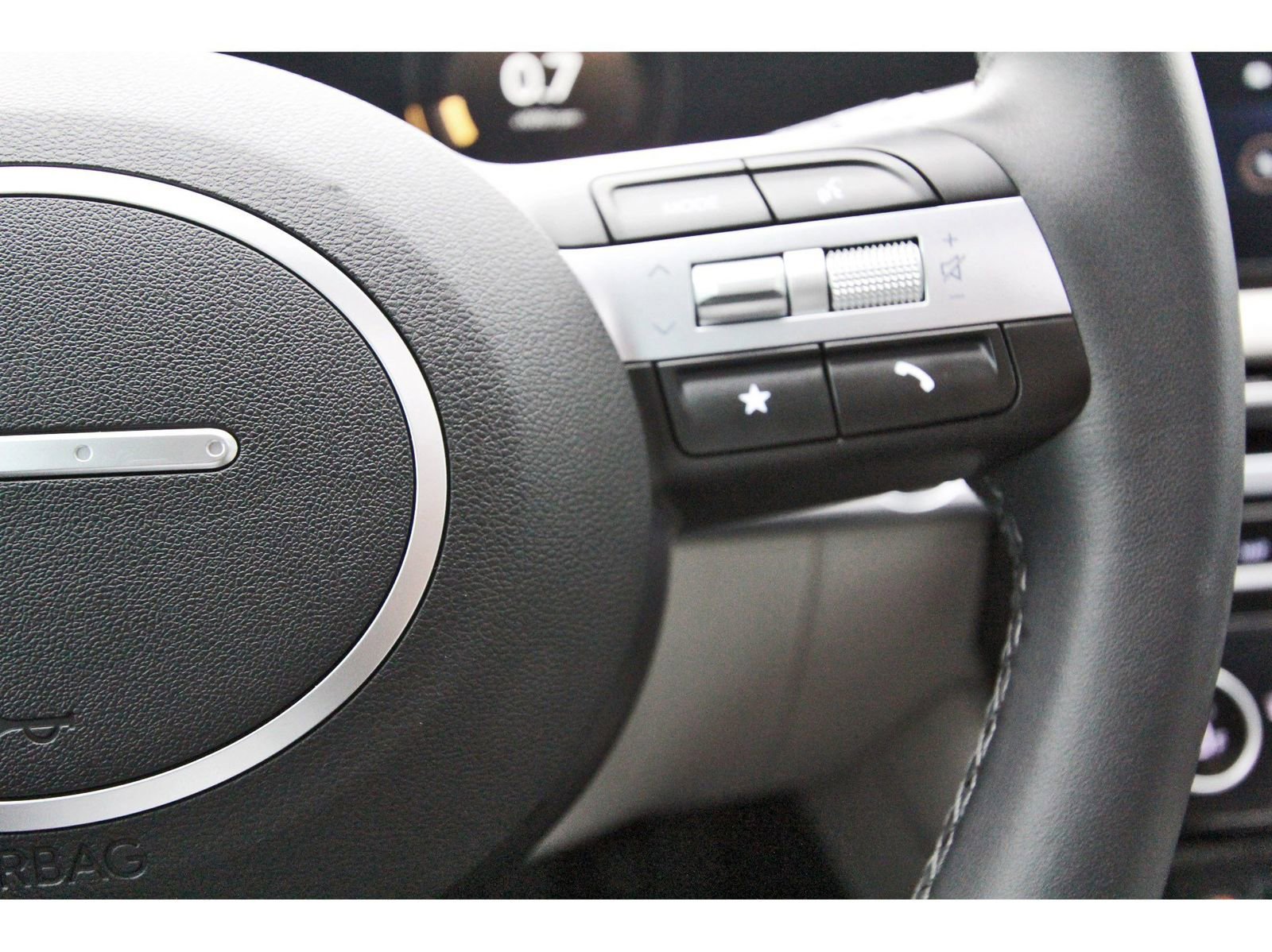 Used 2025 Hyundai Tucson SEL image 19