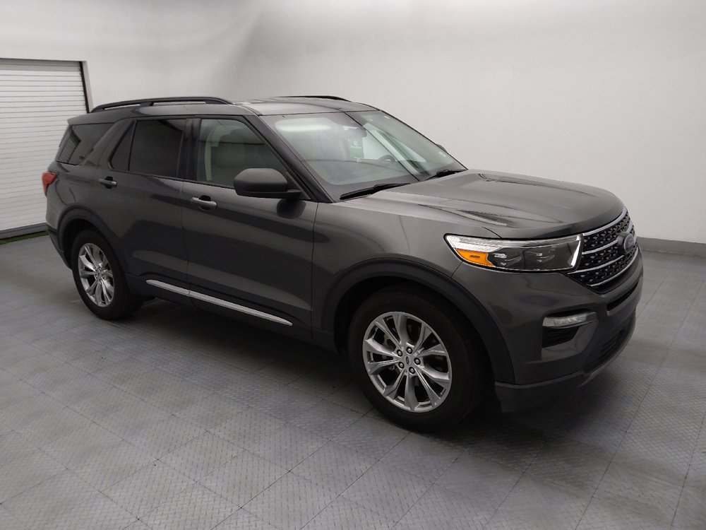 Used 2020 Ford Explorer XLT w/ Equipment Group 202A RWD image 11