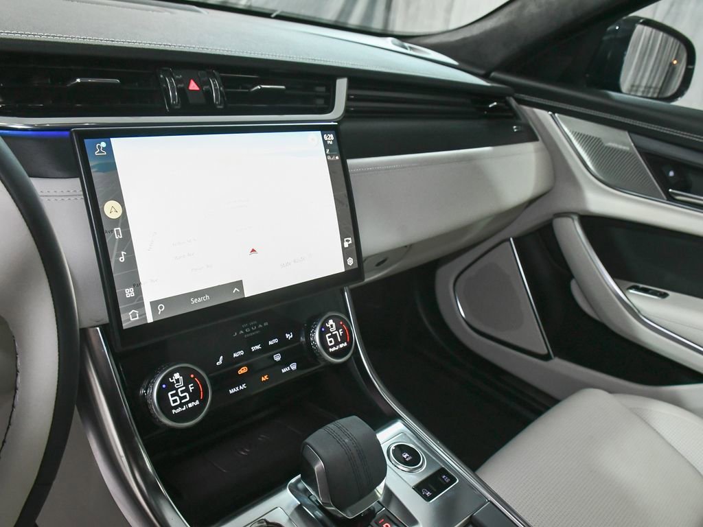 Used 2024 Jaguar XF R-Dynamic SE image 43