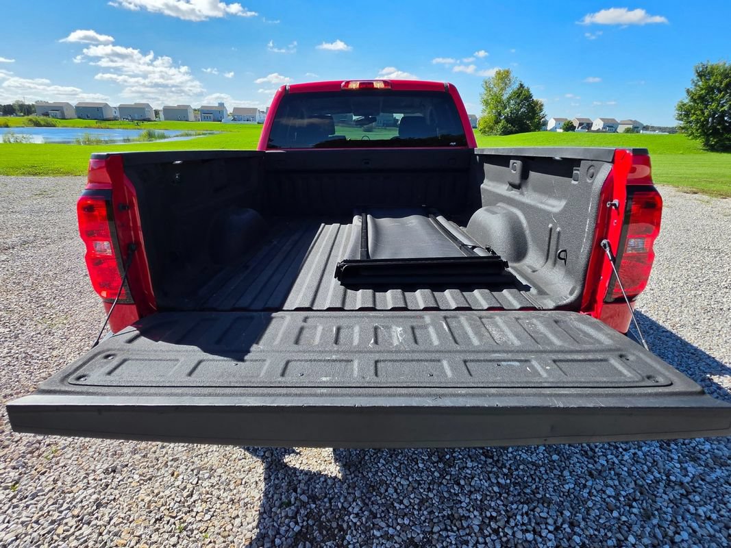 Used 2017 Chevrolet Silverado 1500 LT w/ All Star Edition AWD/4WD image 13