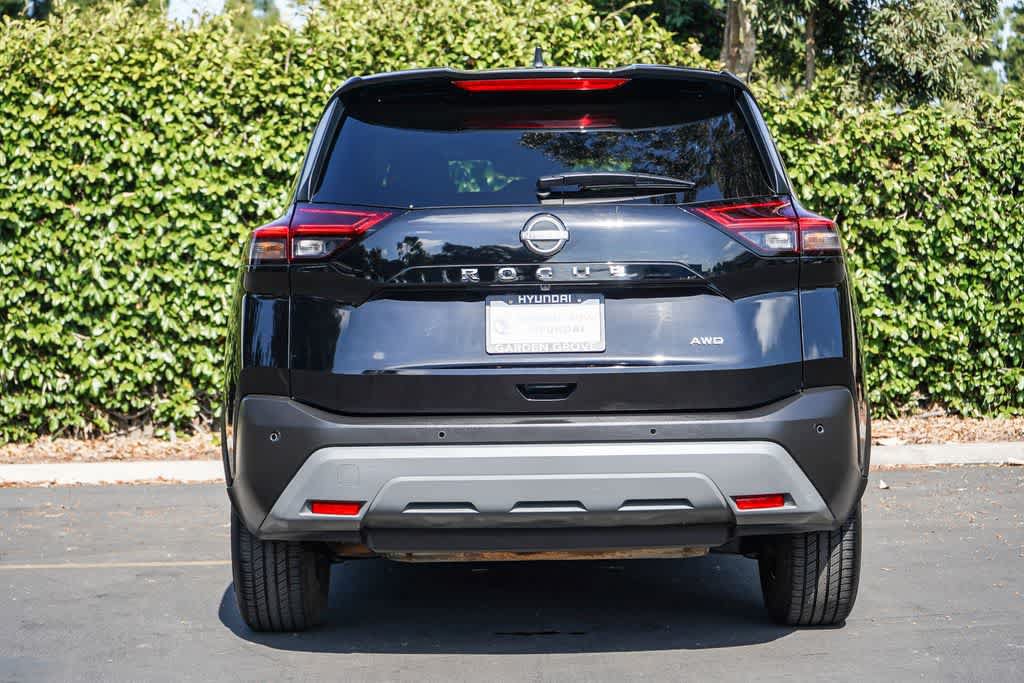 Used 2023 Nissan Rogue S AWD/4WD image 5