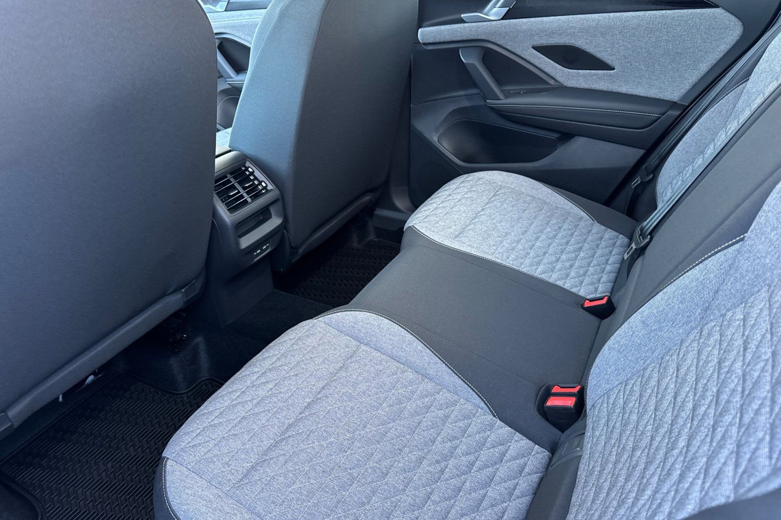 New 2026 Volkswagen Tiguan S image 12