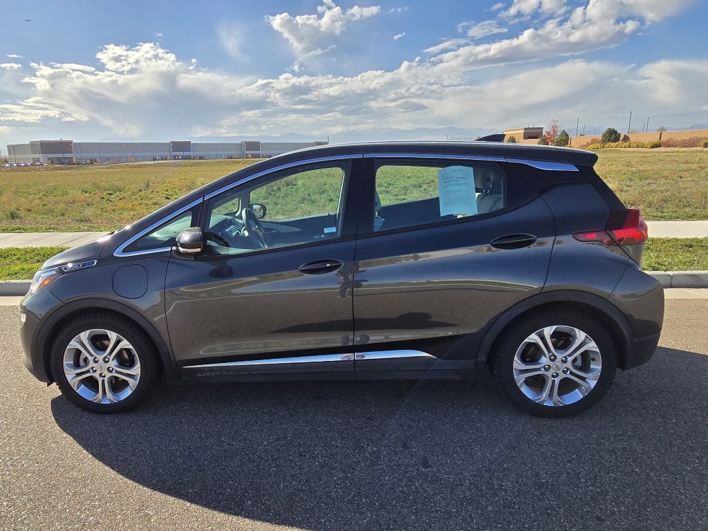 Used 2020 Chevrolet Bolt LT image 2