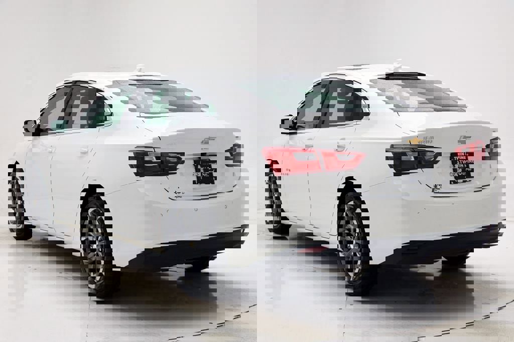 Used 2024 Chevrolet Malibu LT image 7