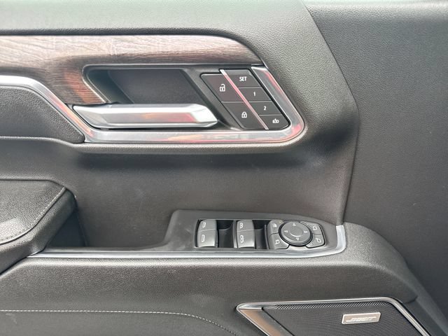 Used 2023 Chevrolet Silverado 1500 LTZ AWD/4WD image 11