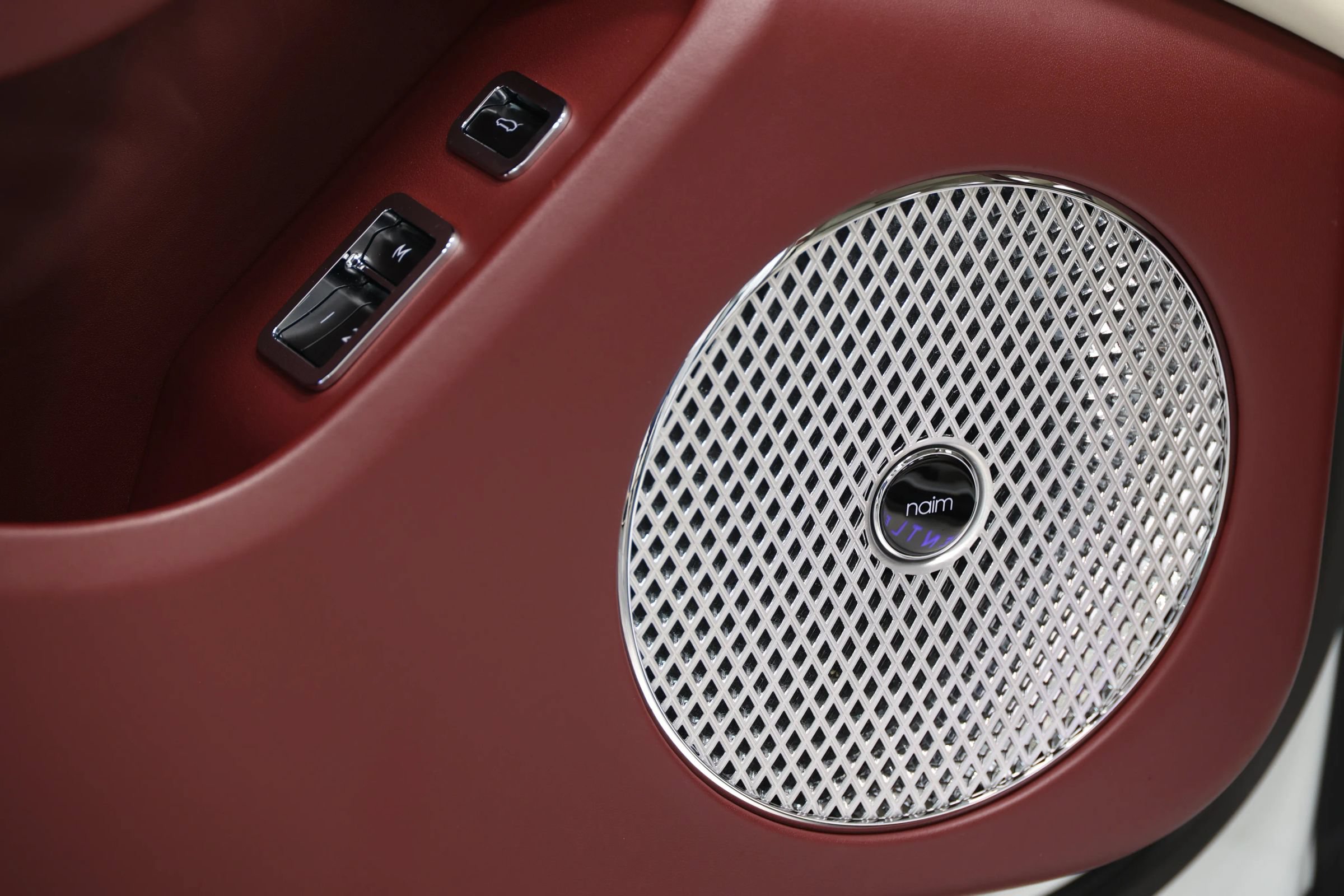Used 2022 Bentley Flying Spur W12 AWD/4WD image 17