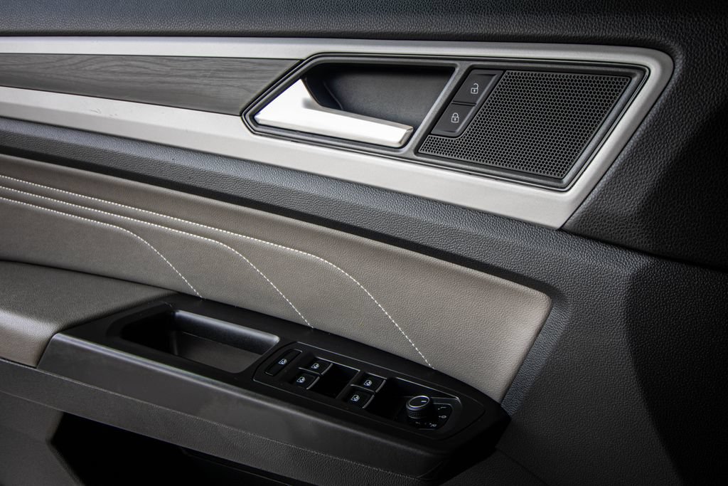Certified 2023 Volkswagen Atlas SE FWD image 22