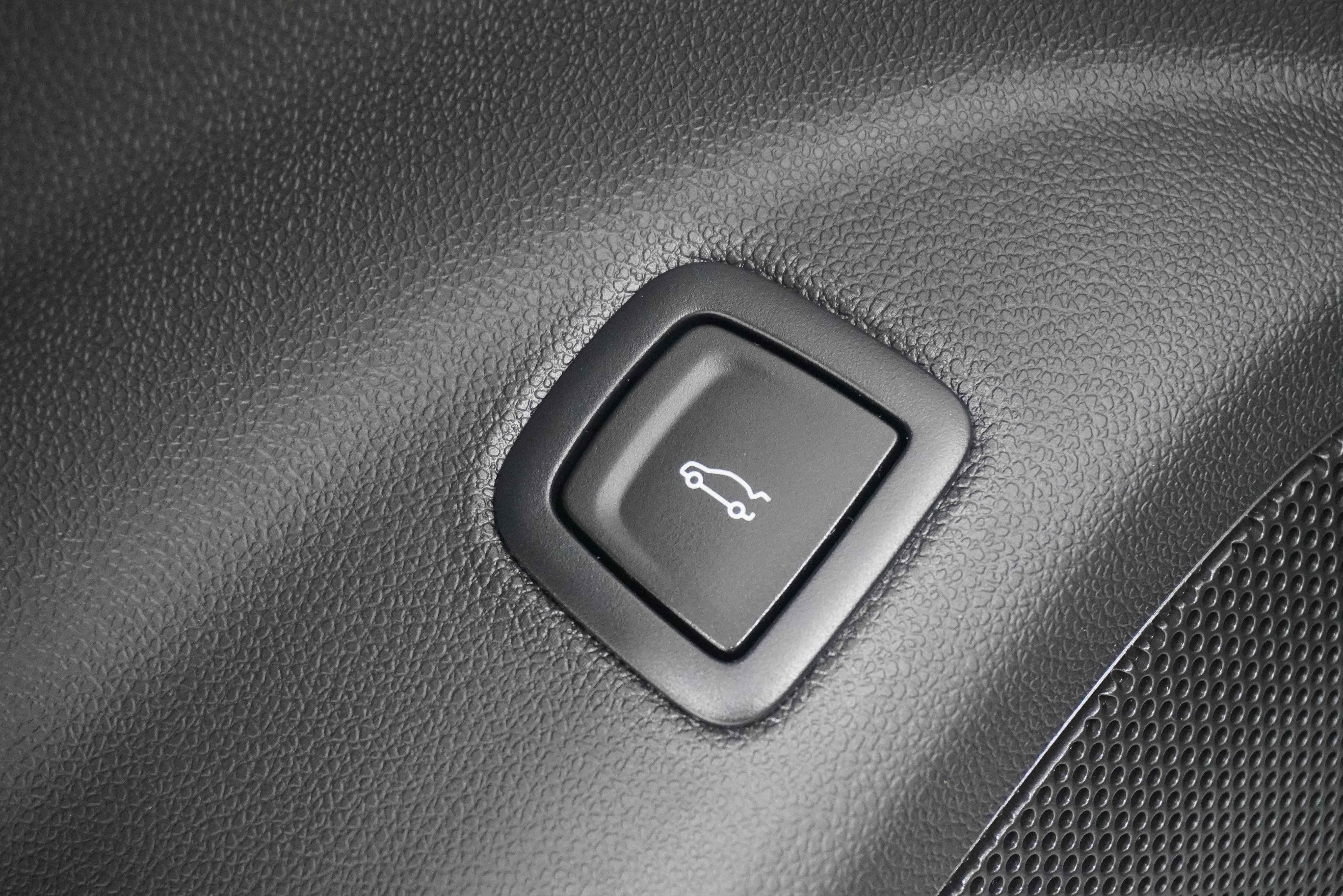 Used 2026 Cadillac CT5 V w/ Technology Package image 35