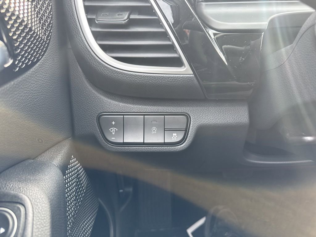 New 2026 Kia Seltos S image 18