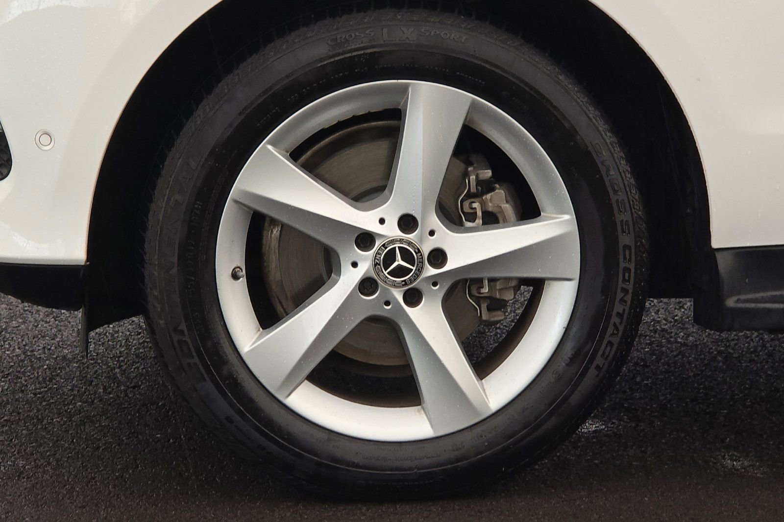 Used 2018 Mercedes-Benz GLE 350 4MATIC image 32