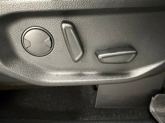 Used 2025 Ford Ranger Lariat w/ FX4 Off-Road Package image 33