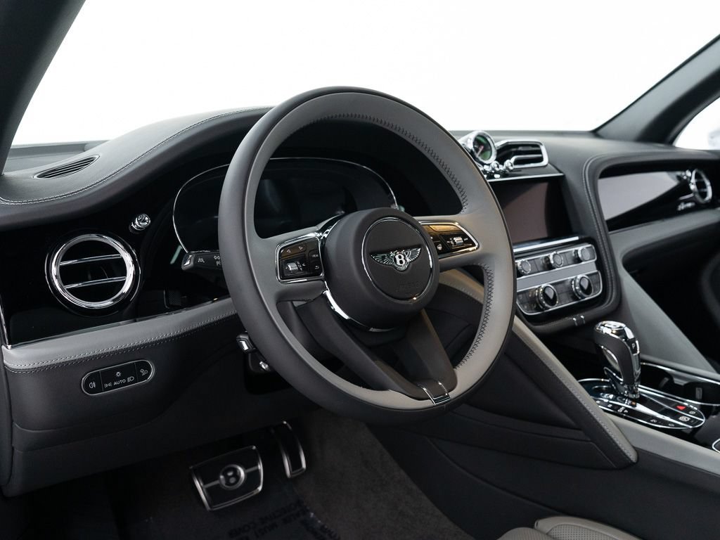New 2026 Bentley Bentayga Extended Wheelbase AWD/4WD image 14