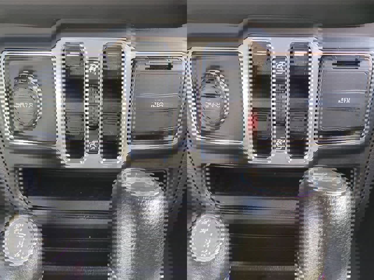 Used 2019 Jeep Wrangler Unlimited Sport image 31