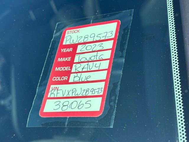 Used 2023 Toyota RAV4 XLE Premium FWD image 10