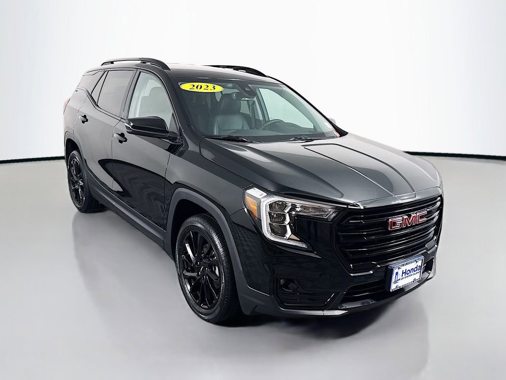 Used 2023 GMC Terrain SLT w/ Elevation Edition