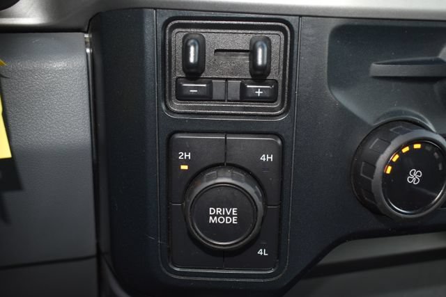 Used 2023 Ford F450 XLT w/ Camper Package AWD/4WD image 31