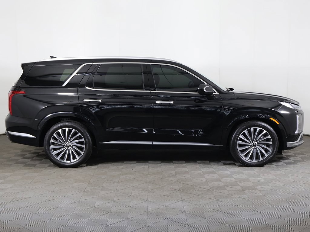 Used 2025 Hyundai Palisade Calligraphy image 24