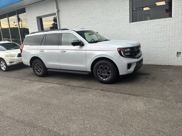 Used 2025 Ford Expedition Active RWD image 35