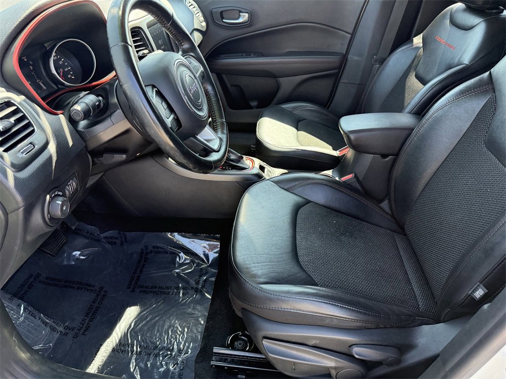 Used 2019 Jeep Compass Trailhawk image 10