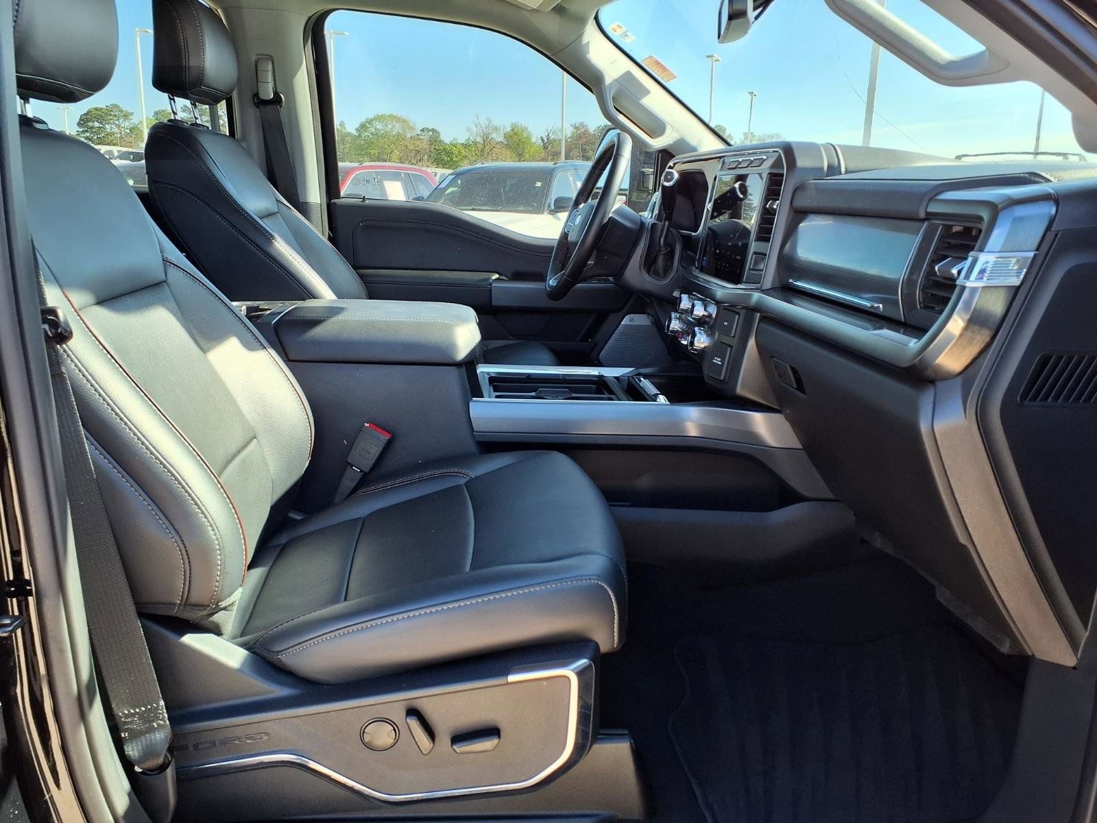 Used 2024 Ford F250 Lariat image 19