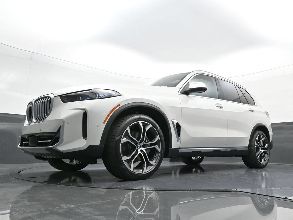 New 2026 BMW X5 xDrive40i w/ Premium Package AWD/4WD image 24