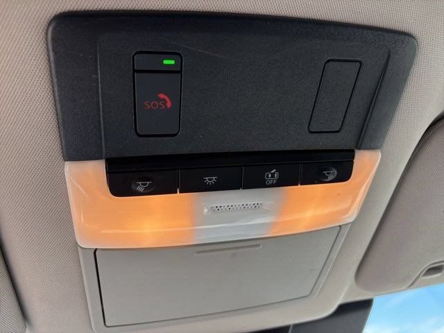 Used 2024 Nissan Pathfinder SV AWD/4WD image 28