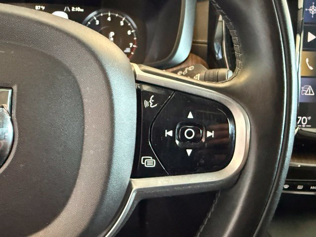 Used 2018 Volvo XC60 T6 Inscription w/ Luxury Seat Package AWD/4WD image 17