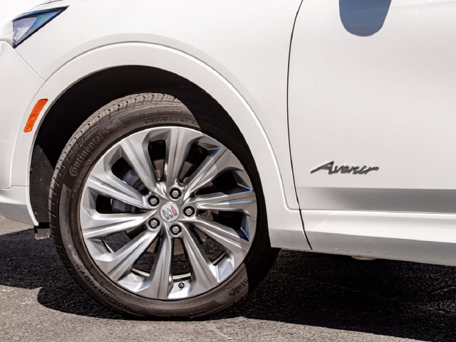 Used 2025 Buick Envista Avenir FWD image 11