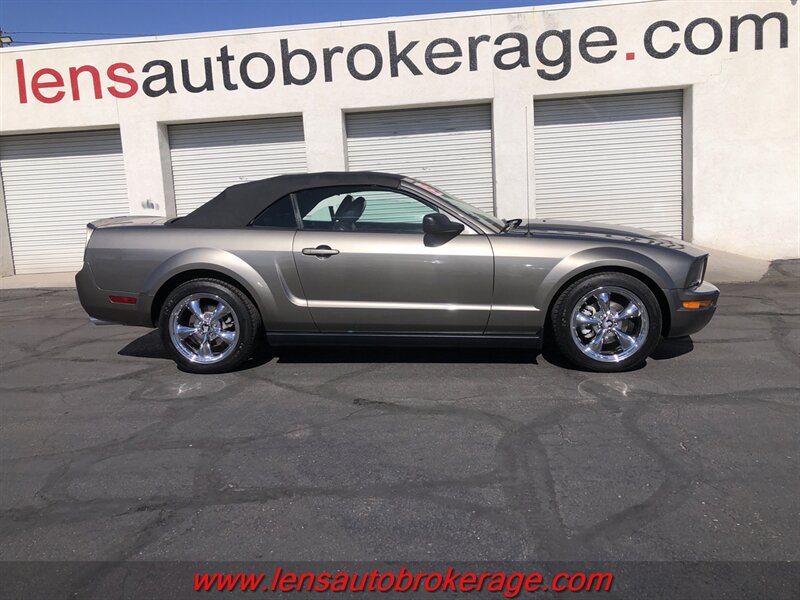Used 2005 Ford Mustang Premium