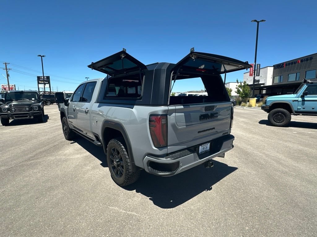 Used 2024 GMC Sierra 3500 AT4 w/ AT4 Premium Plus Package AWD/4WD image 23