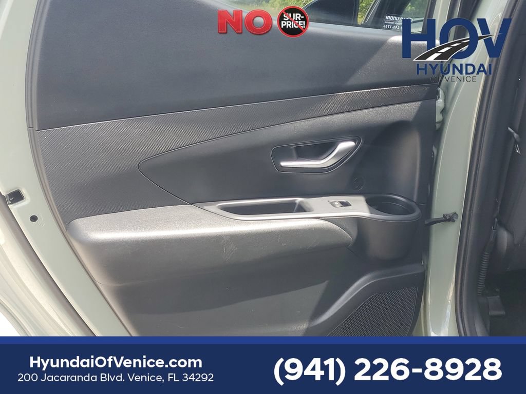 Certified 2023 Hyundai Santa Cruz SE AWD/4WD image 13