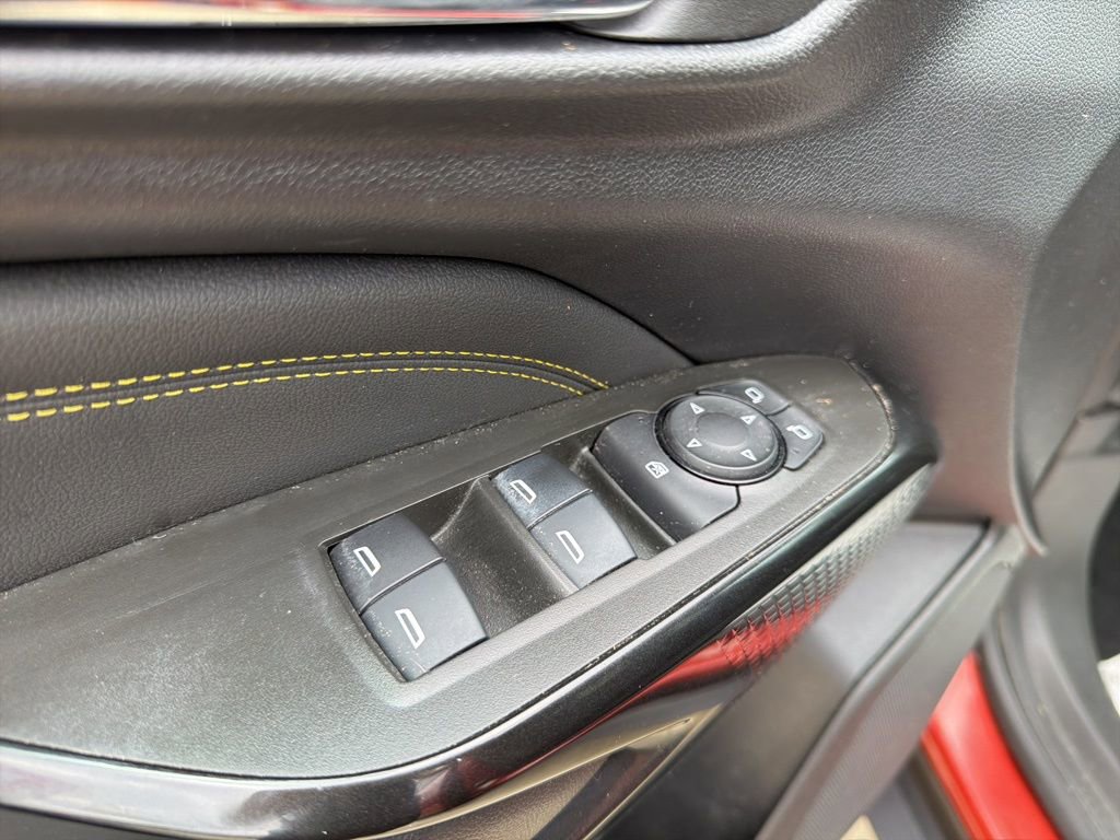Used 2024 Chevrolet Trax ACTIV w/ Sunroof Package image 12