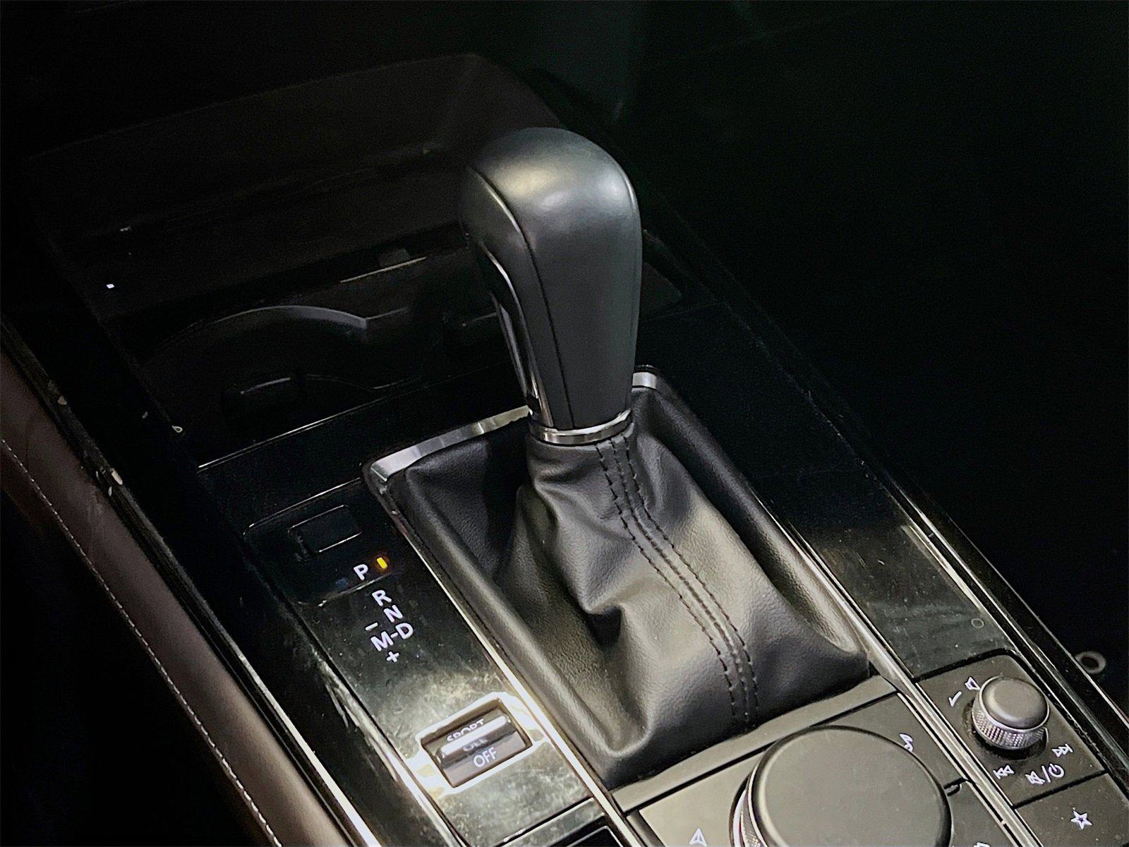 Used 2025 MAZDA CX-30 AWD 2.5 S w/ Premium Package image 17