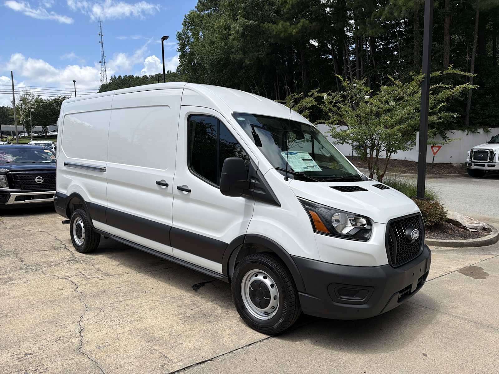 New 2026 Ford Transit 250 148 Medium Roof w/ Load Area Protection Package RWD image 1