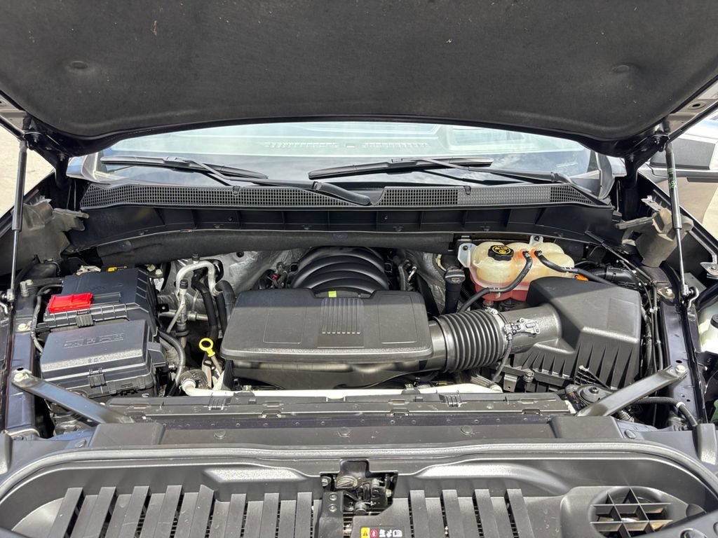 Certified 2022 Chevrolet Silverado 1500 High Country w/ Technology Package AWD/4WD image 20